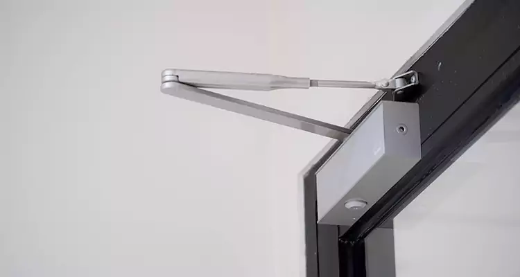 Screen Door Closer Installation in Lutz, FL